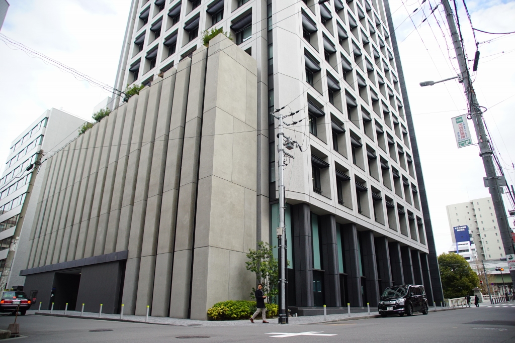 新築移転した日本経済新聞大阪本社ビルを見てきました