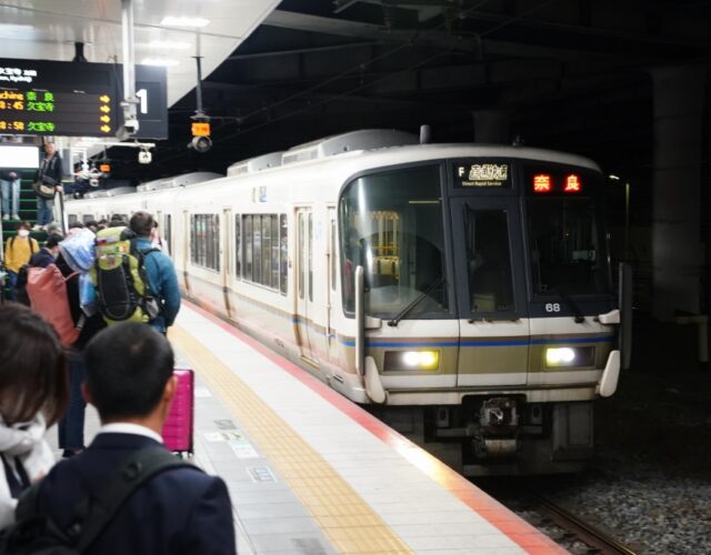 新大阪駅であの「北陸線ブザー」が復刻している？