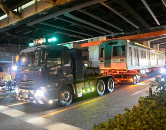 【京都地下鉄】10系03編成が廃車搬出…10系では5本目